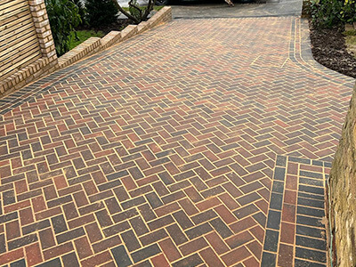 Block stone paving